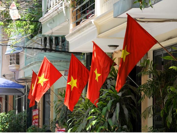 Hotspot Matrix: Khởi Nghiệp An Toàn, Thành Công Bền Vững với Video Ngắn