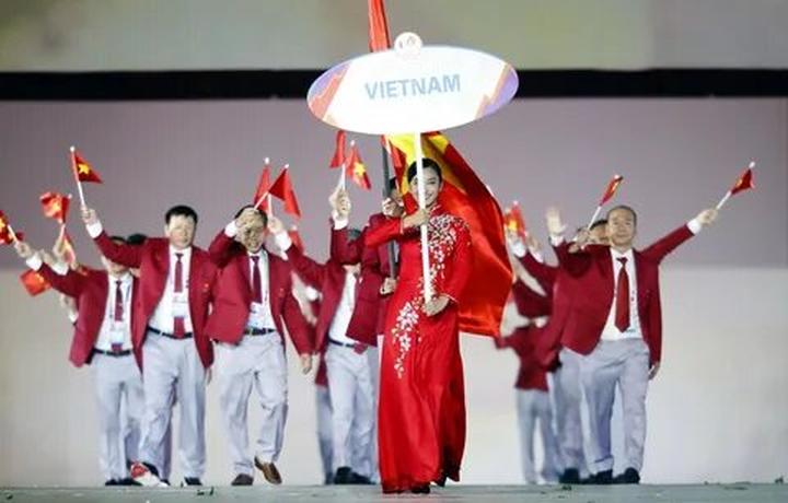 Sẵn sàng “cháy” cùng Summer - Cảm hứng video marketing từ Hotspot Matrix
